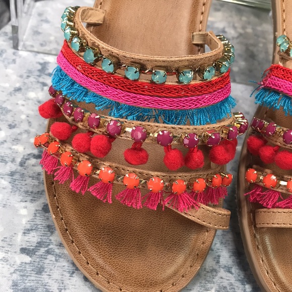 Massini Multimedia Embellished Strappy Toe Loop Sandals Women’s 7M☀️Like NEW☀️ - Picture 3 of 9